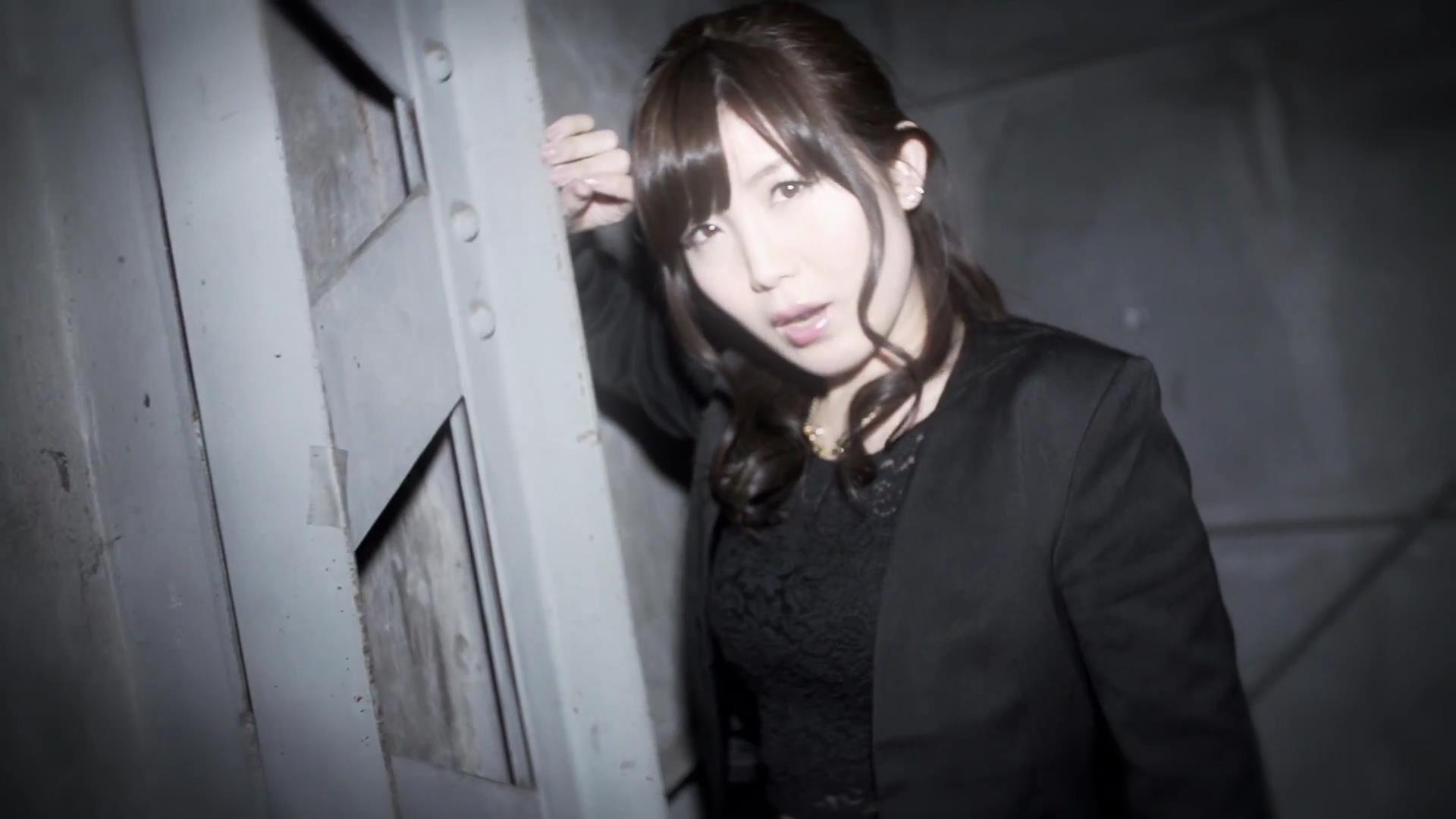 KÜHN Platonic Love PV - YouTube22.mp4_000020286