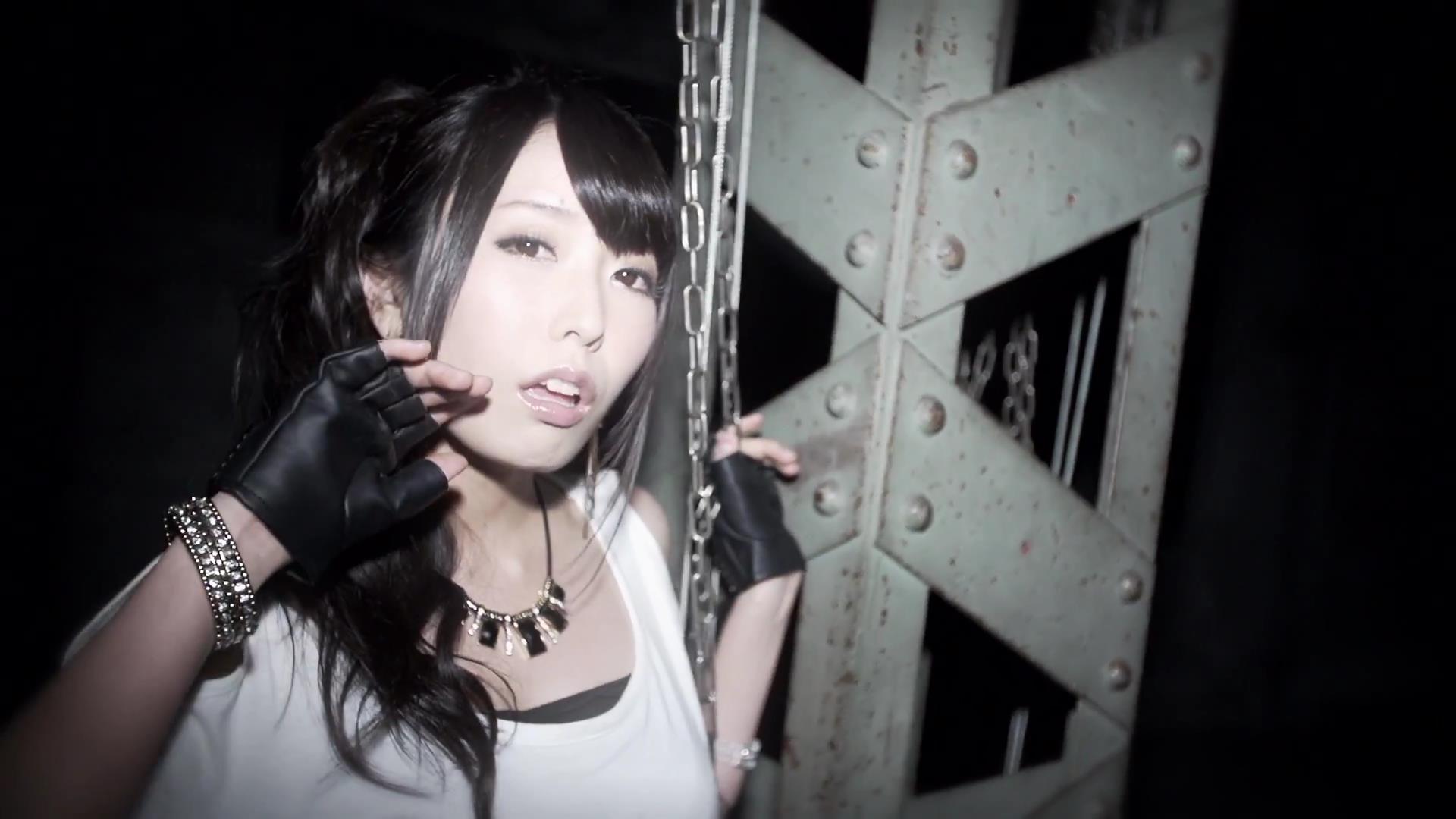 KÜHN Platonic Love PV - YouTube22.mp4_000022689