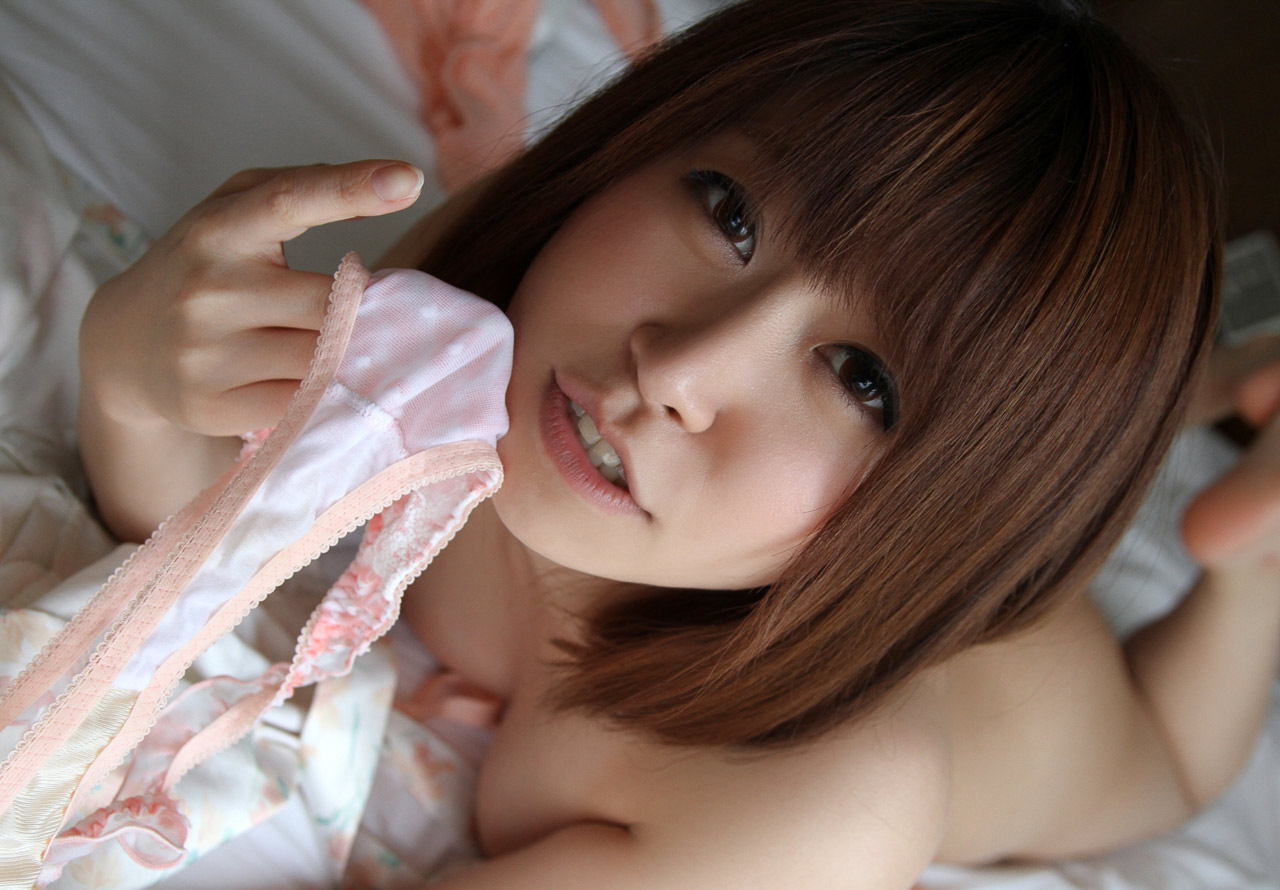 若菜みなみ