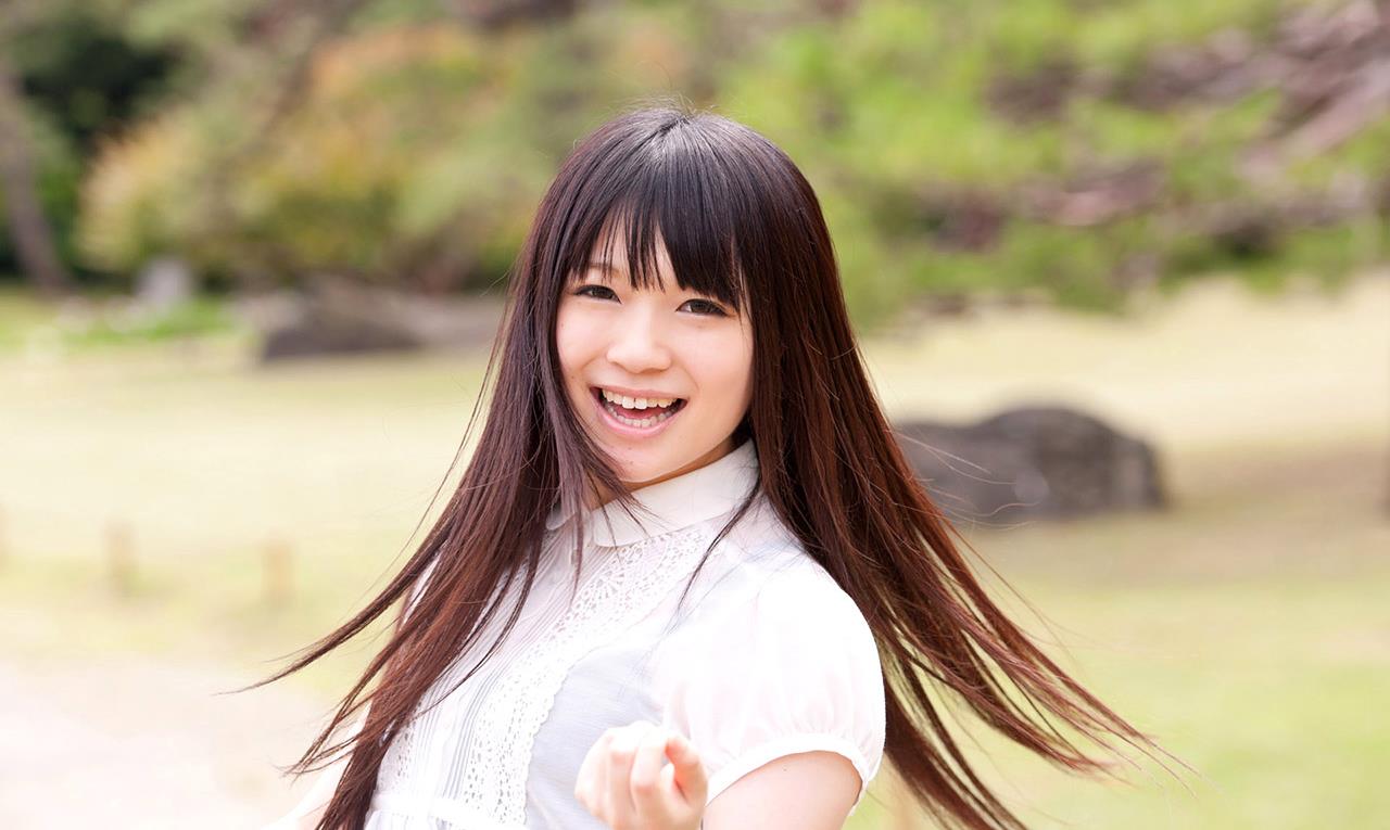 南梨央奈004