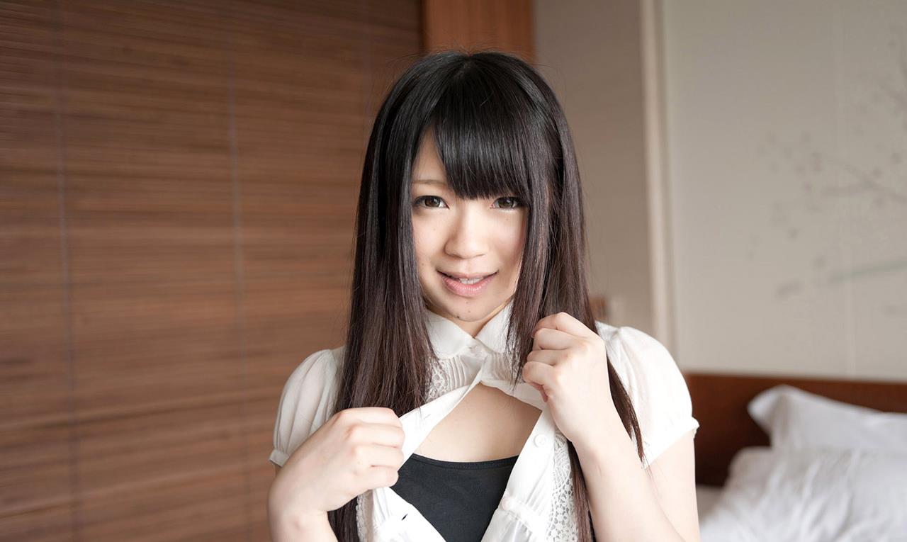 南梨央奈012