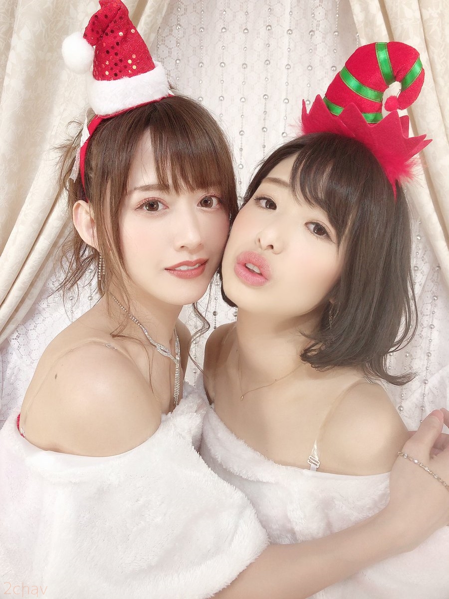 希島あいり川上奈々美003