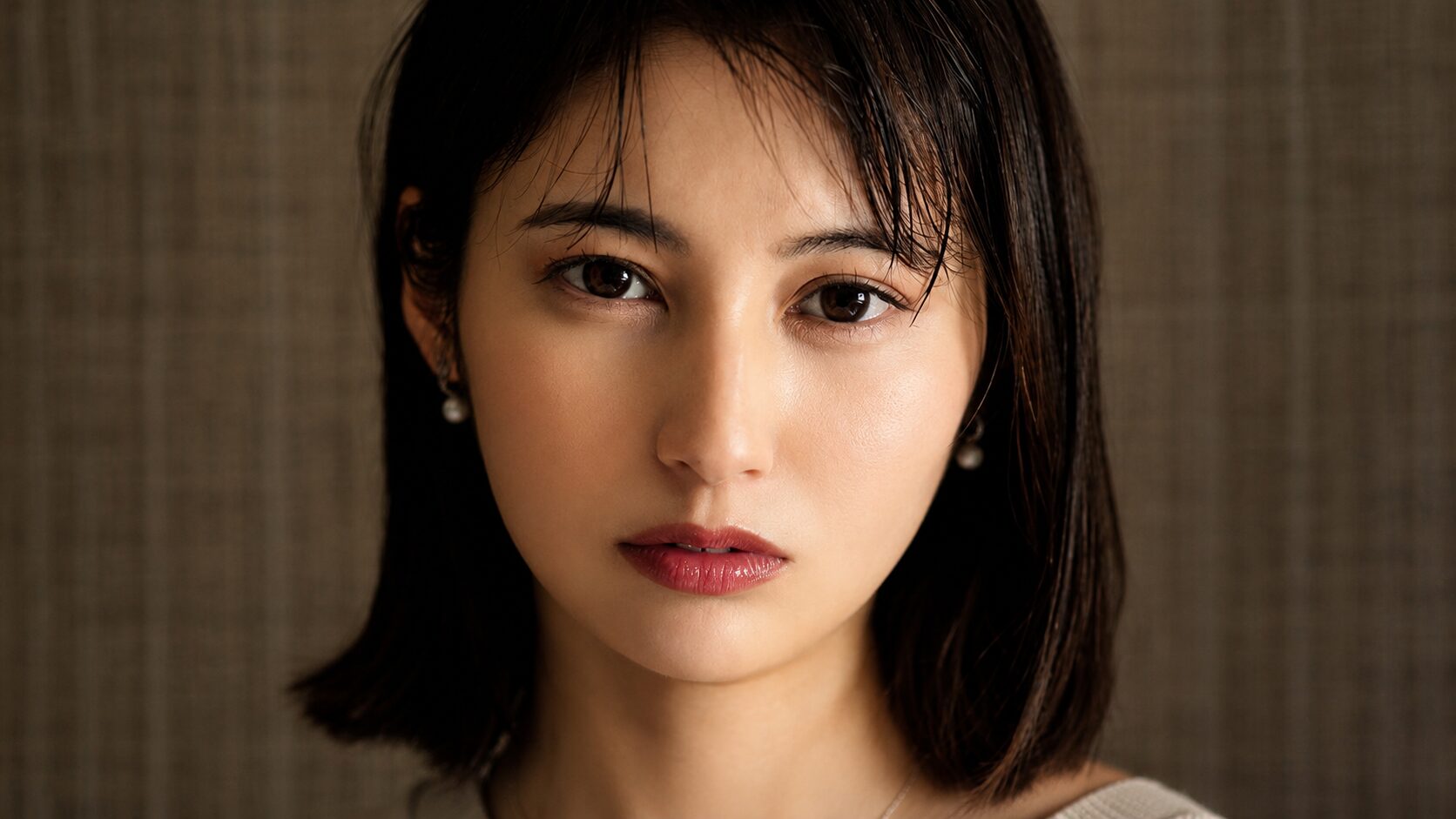 本田瞳マドンナ8月新作「さよならの前に…、最後にして最高の不倫旅行。」デビューメーカーで引退作品！！