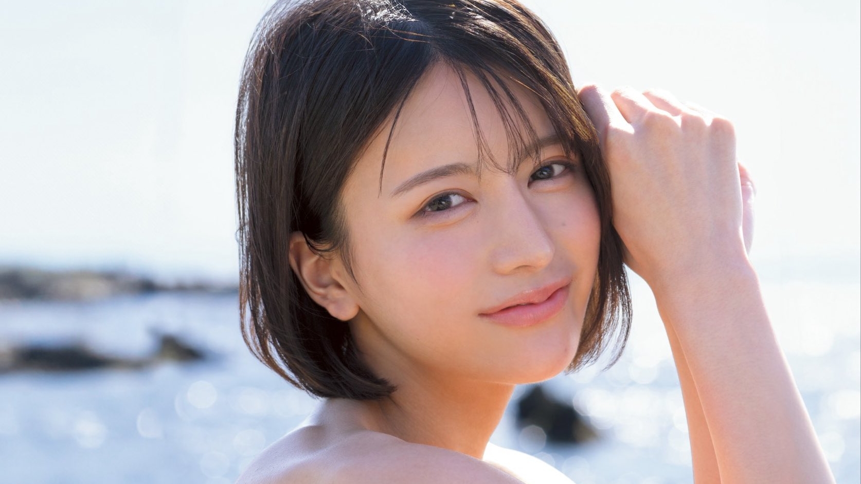 エスワン専属10月デビュー女優「桐谷(きりたに)エマ」情報解禁！身長153cmの小柄クォーター美女！！