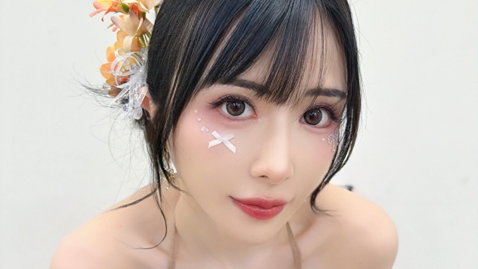 辻井ほのかが10月から活動再開を発表!!